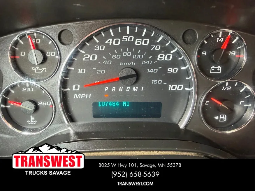 2017 Chevrolet Express 3500 Work Van | Photo 11 of 23