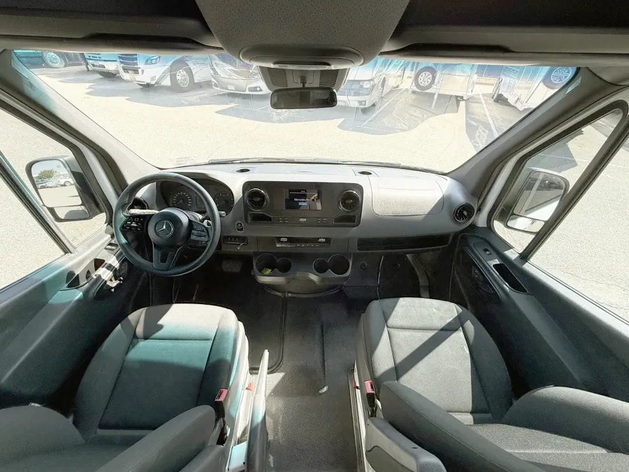 2019 Mercedes Benz Sprinter Customer Build | Photo 9 of 16