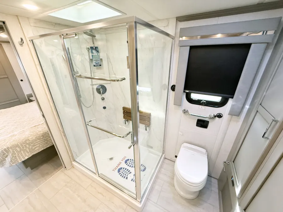 2026 Newmar Ventana 4369 | Photo 17 of 31