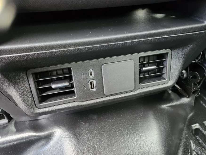 2026 GMC Sierra 2500HD Pro | Photo 17 of 20