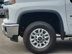 2024 Chevrolet Silverado 2500HD LT | Thumbnail Photo 8 of 25