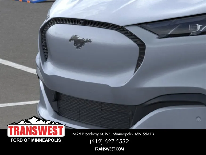 2025 Ford Mustang Mach-E | Photo 17 of 22