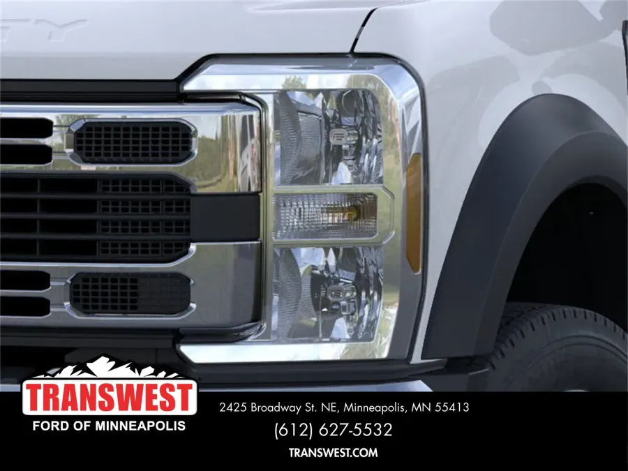 2026 Ford Super Duty F-450 XL | Photo 18 of 22