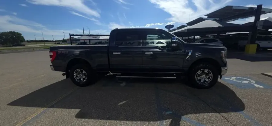 2021 Ford F-150 | Photo 5 of 32