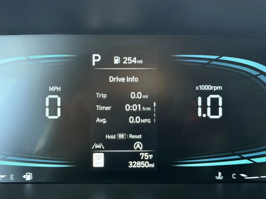 2025 Hyundai Palisade SEL | Photo 22 of 26