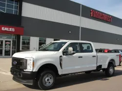 2025 Ford F-250 | Thumbnail Photo 1 of 15