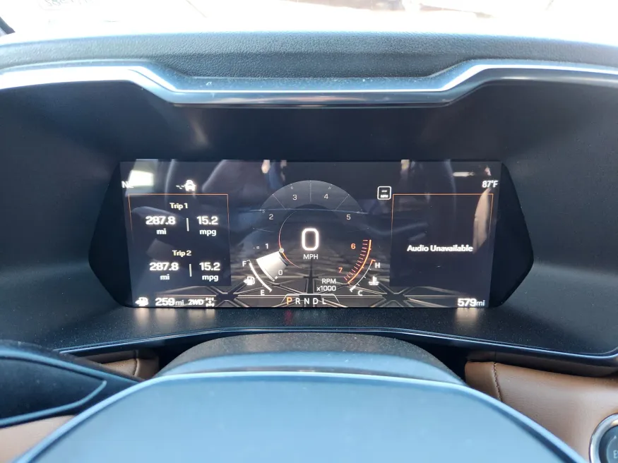 2025 GMC Canyon 4WD AT4 | Photo 19 of 28