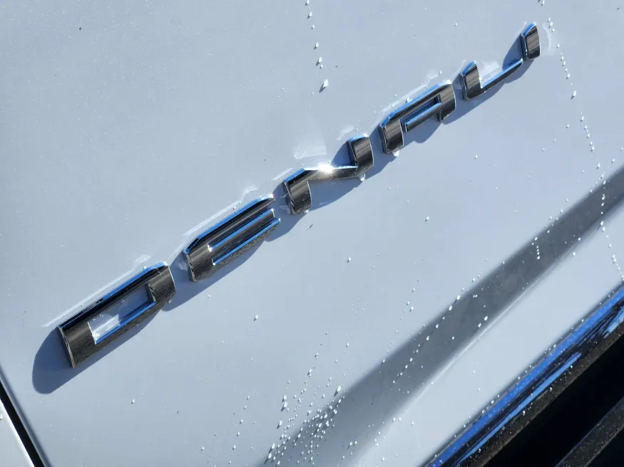 2026 GMC Yukon Denali Ultimate | Photo 7 of 23