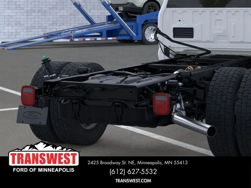 2026 Ford Super Duty F-550 XL | Photo 20 of 22
