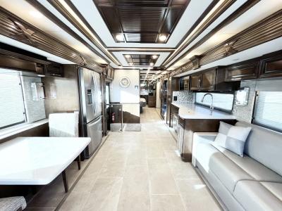 2023 Newmar Supreme Aire 4509 | Thumbnail Photo 3 of 38