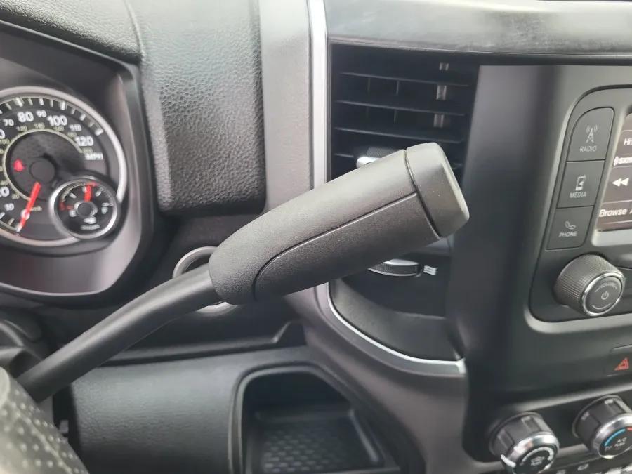 2024 RAM 3500 Chassis Cab SLT | Photo 17 of 22