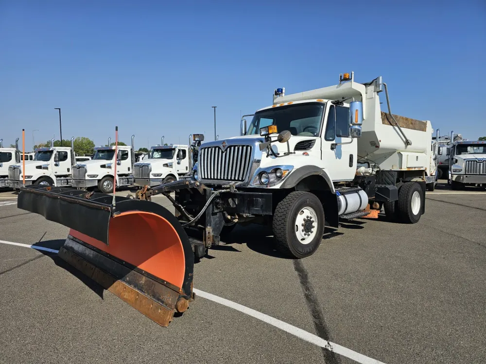 2018 International SR515