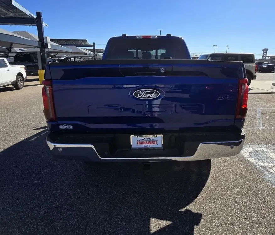 2026 Ford F-150 | Photo 7 of 30