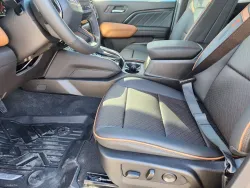 2026 GMC Canyon 4WD AT4 | Thumbnail Photo 8 of 30