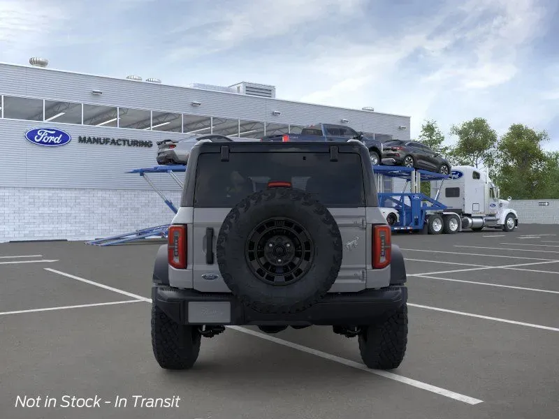 2026 Ford Bronco Badlands | Photo 4 of 25