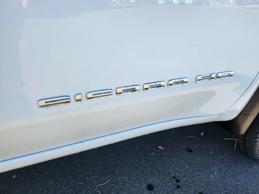 2026 GMC Sierra 2500HD Pro | Photo 18 of 28