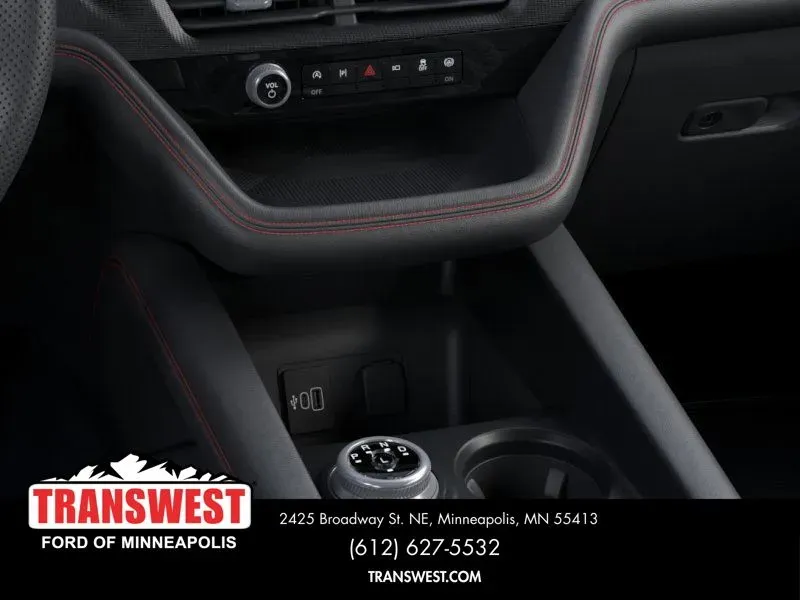 2026 Ford Explorer ST | Photo 14 of 23