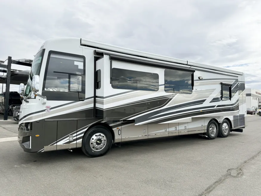 2026 Newmar Dutch Star 4081 | Photo 23 of 30