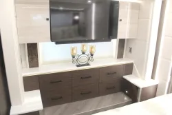 2023 Emerald Prevost H3-45 Triple Slide | Thumbnail Photo 12 of 22