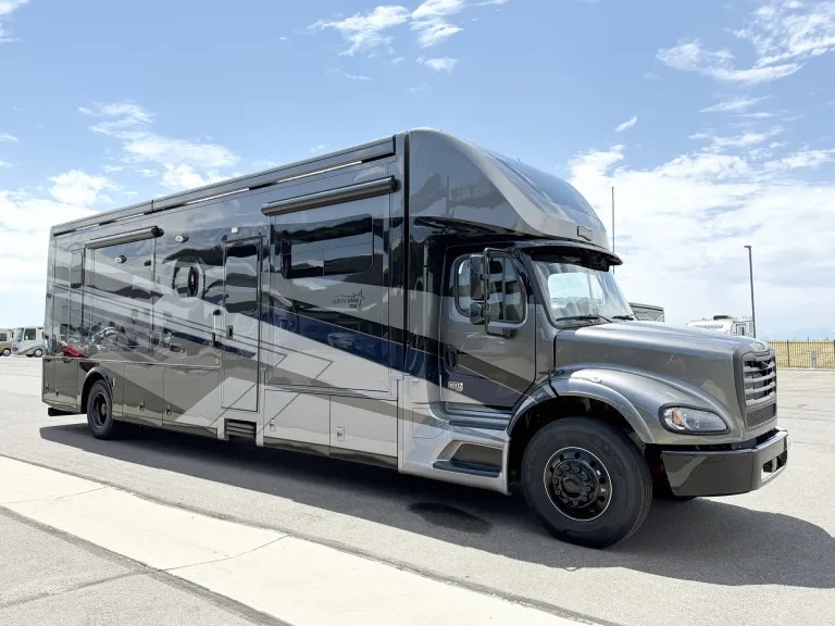 2026 Newmar Super Star 4159