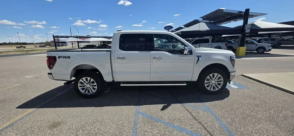 2026 Ford F-150 | Photo 4 of 34