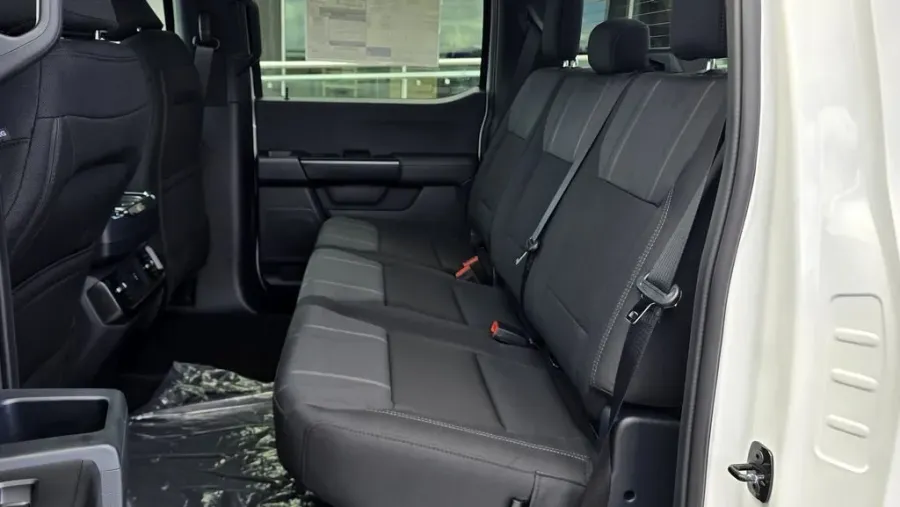 2026 Ford F-150 | Photo 28 of 29