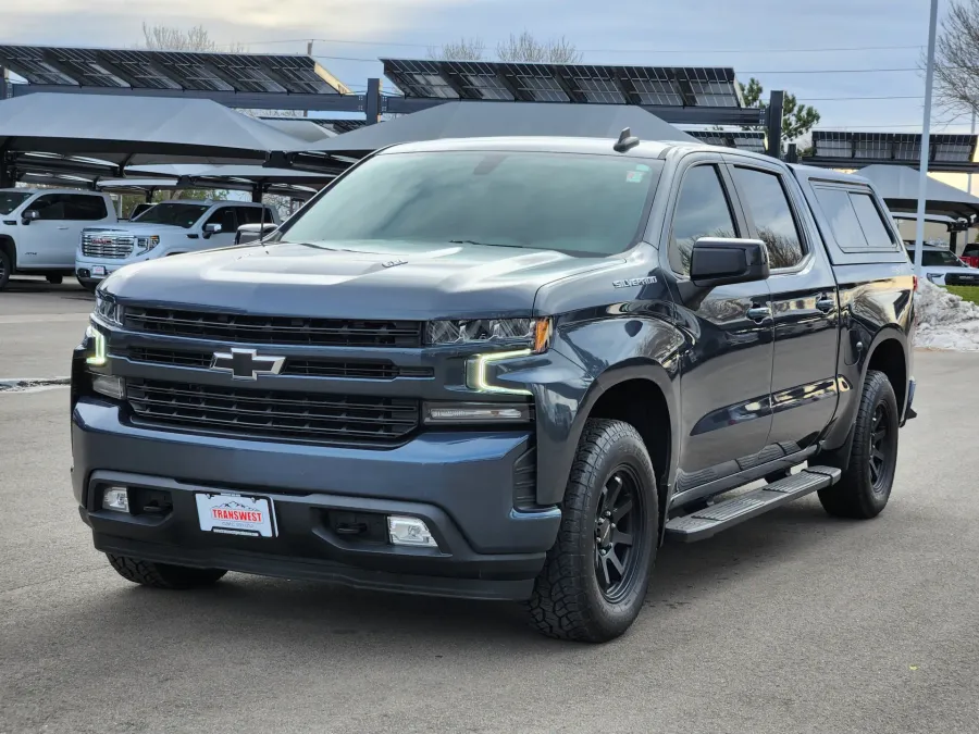 2022 Chevrolet Silverado 1500 LTD | Photo 2 of 28