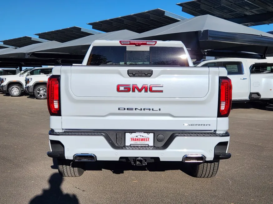 2026 GMC Sierra 1500 Denali | Photo 12 of 31