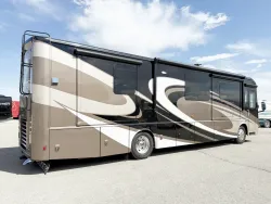 2016 Winnebago Journey 38P | Thumbnail Photo 19 of 30