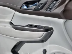 2023 GMC Acadia SLT | Thumbnail Photo 19 of 25