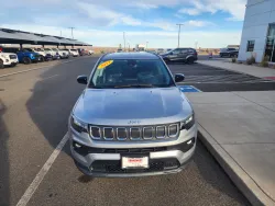 2022 Jeep Compass Latitude | Thumbnail Photo 2 of 22