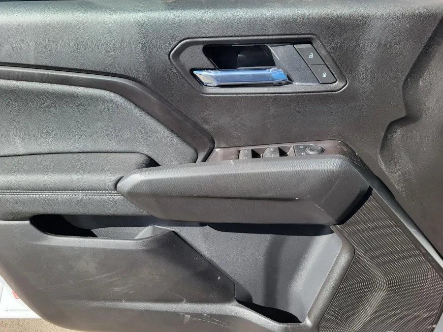 2026 GMC Canyon 4WD Elevation | Photo 17 of 24