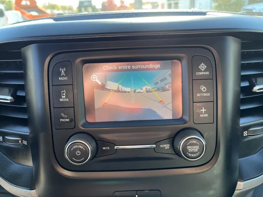 2023 RAM 2500 Tradesman | Photo 10 of 20