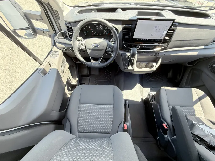 2024 Forest River Sunseeker 2370 | Photo 7 of 23