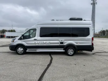 2026 Pleasure-way Ontour 2.2 AWD