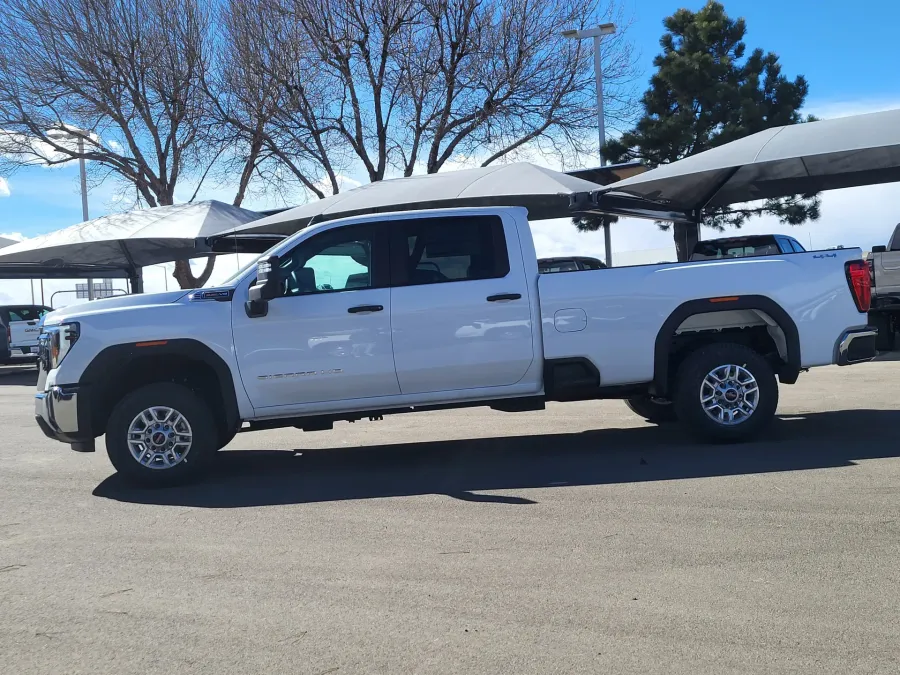 2026 GMC Sierra 2500HD Pro | Photo 3 of 30