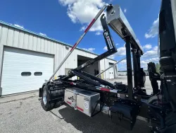 2025 Isuzu FTR | Thumbnail Photo 7 of 9