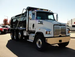 2018 Western Star 4700 | Thumbnail Photo 3 of 22