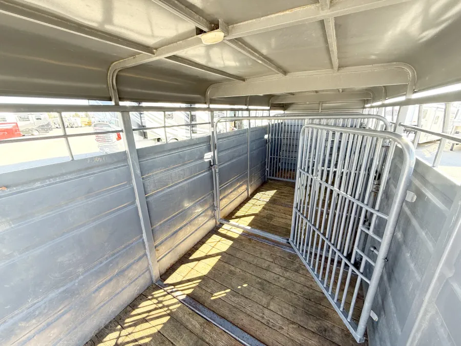 2019 Swift Built Stock | Photo 9 of 17