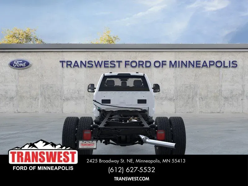 2025 Ford Super Duty F-600 XLT | Photo 4 of 22