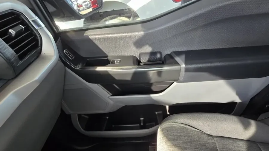 2023 Ford F-150 | Photo 26 of 29