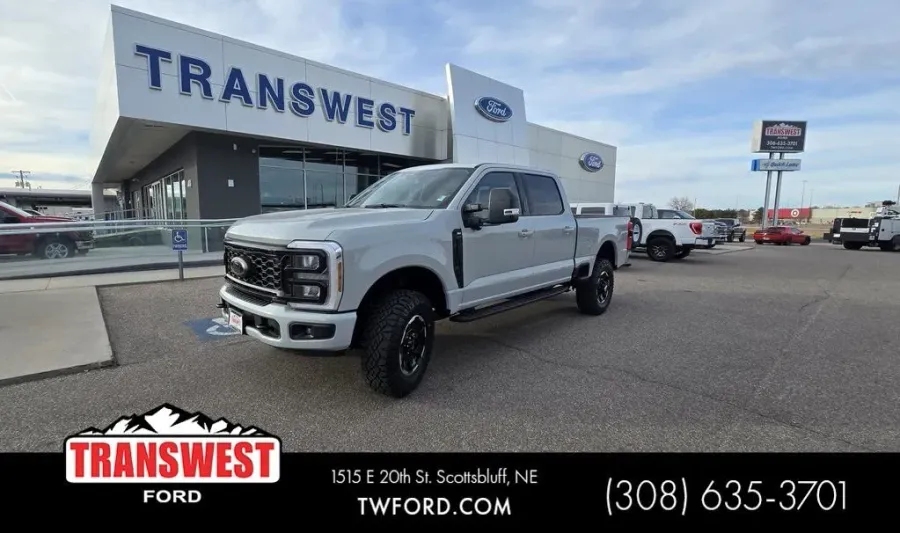2026 Ford Super Duty F-350 | Photo 30 of 30