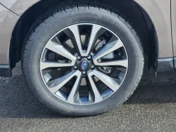 2018 Subaru Forester Touring | Thumbnail Photo 6 of 22
