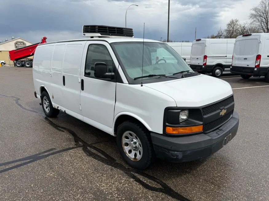 2012 Chevrolet Express 1500 Work Van | Photo 14 of 19