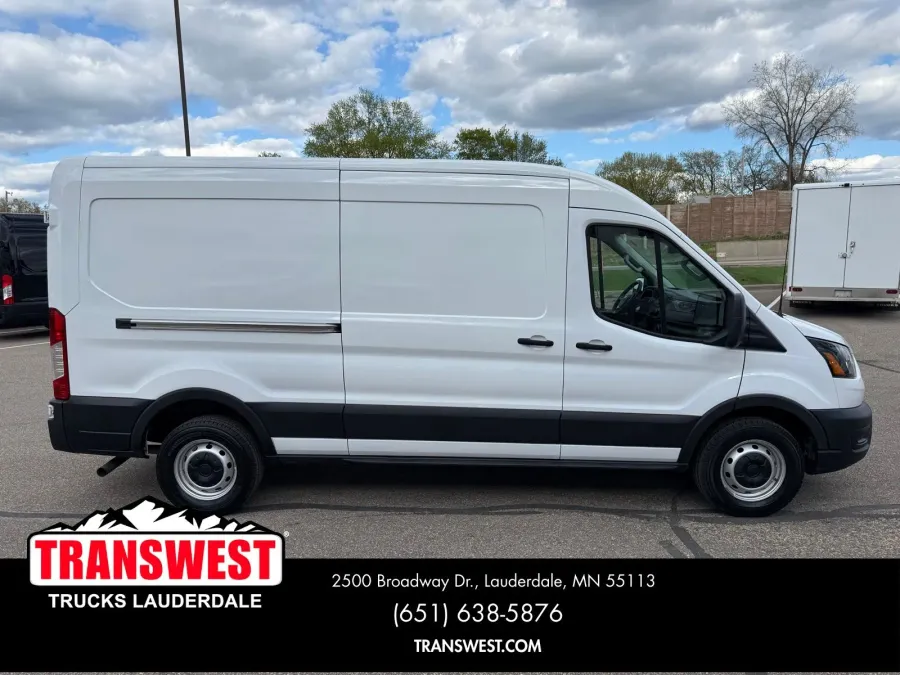 2023 Ford Transit-250 Base | Photo 14 of 20
