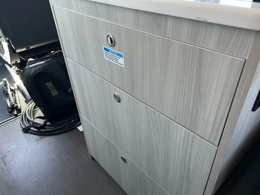 2025 Tiffin GT1 19 AG | Photo 18 of 21