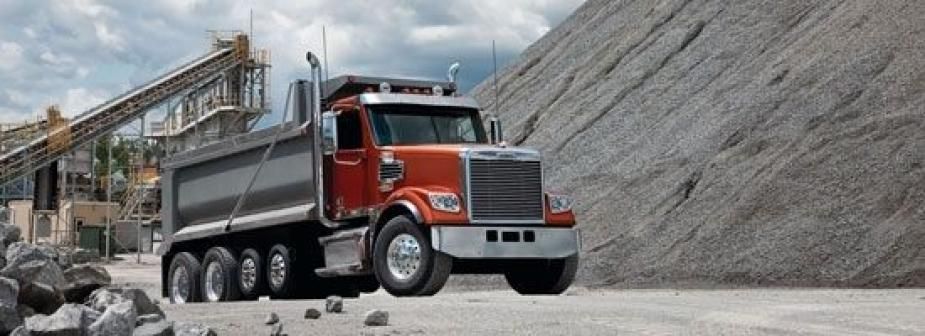 freightliner-coronado-sd