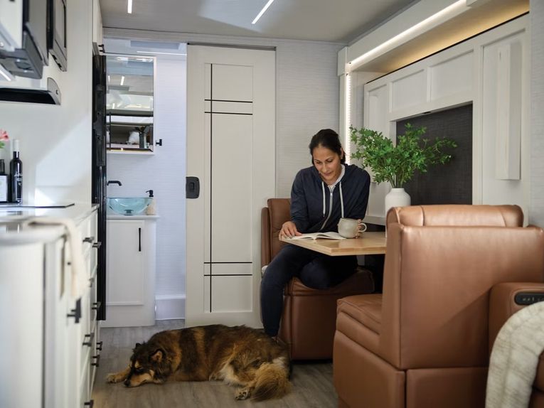 2026 Newmar Freedom Aire Interior