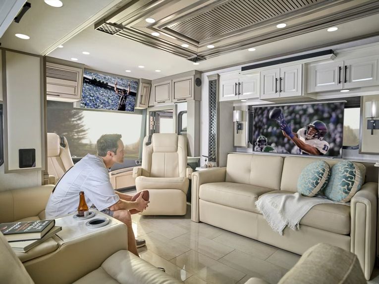 2026 Newmar London Aire