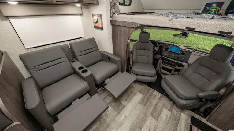 2025 Winnebago Spirit